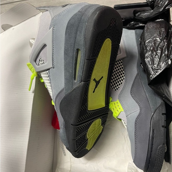 Air Jordan 4 Retro SE - Picture 4 of 5